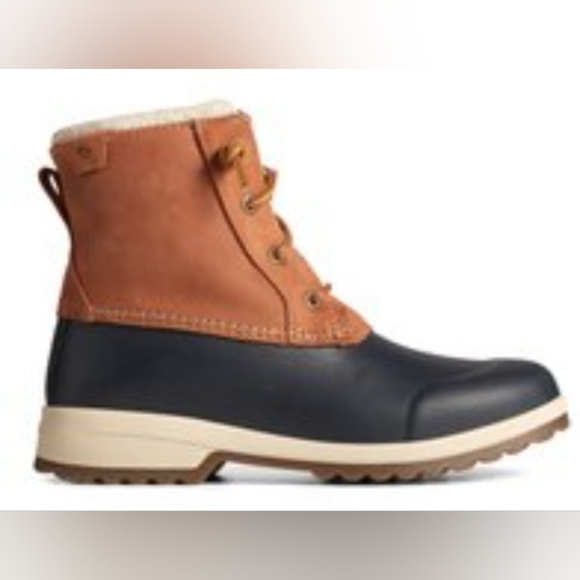 Sperry Shoes - Sperry Navy and Cream Boots